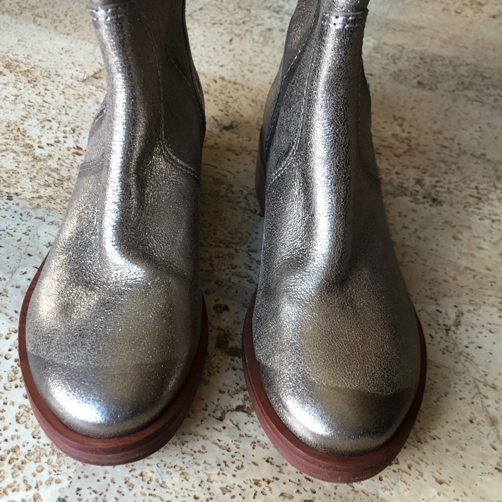 TORY BURCH Gold Metallic Leather HALLE Mid Combat Boots Size 6